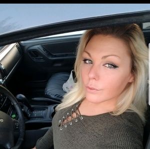 Meet your Posher, Tara